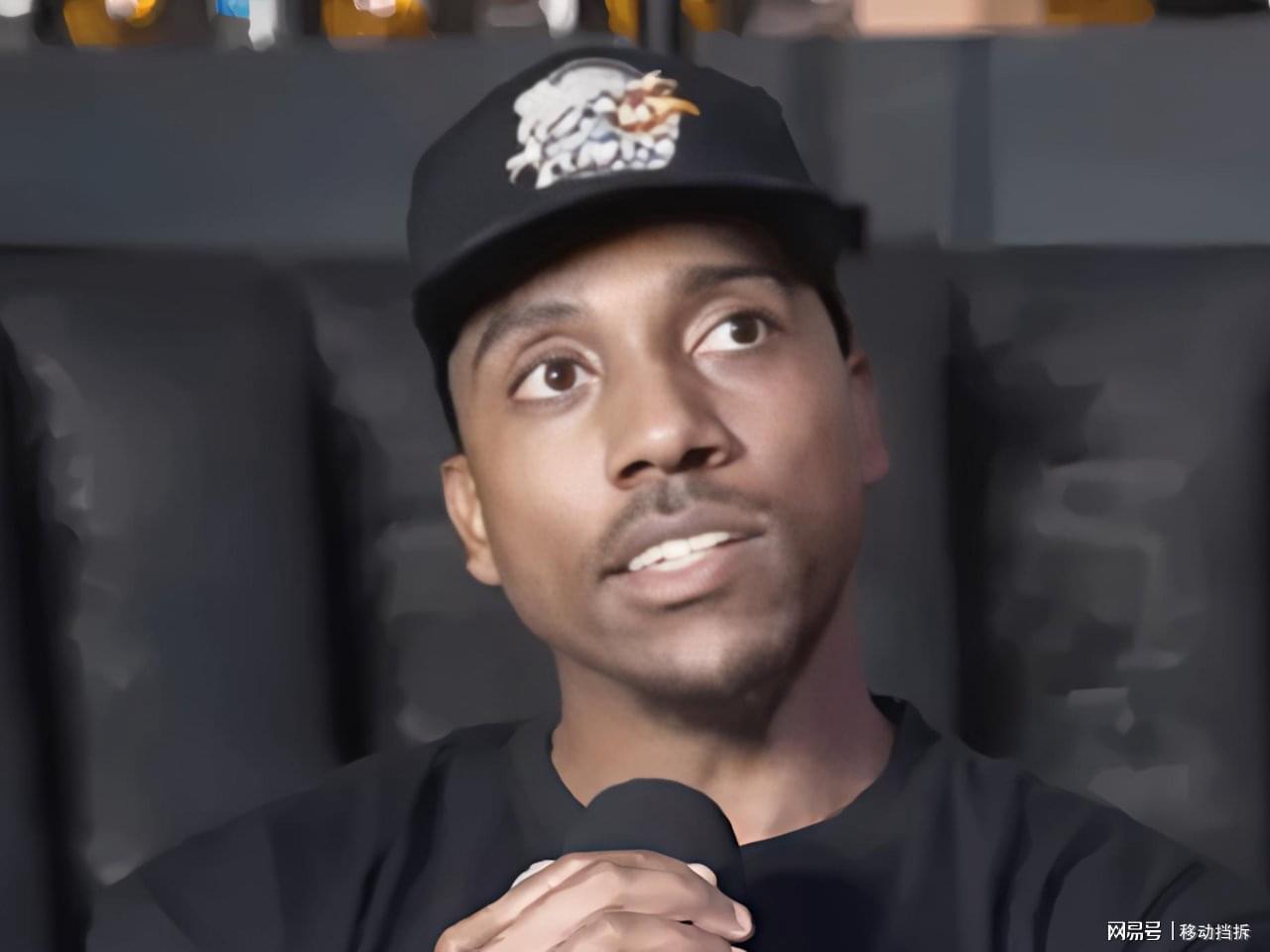 实话最伤人！蒂格：萨纳西斯之所以能重返NBA，完全是因为字母哥